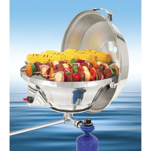 Magma Marine Kettle® 2 gazlı ocak/mangal kombinasyonu.