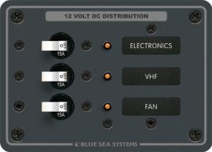 Blue Sea Systems DC 3 pozisyonlu sigorta paneli. 12V DC.